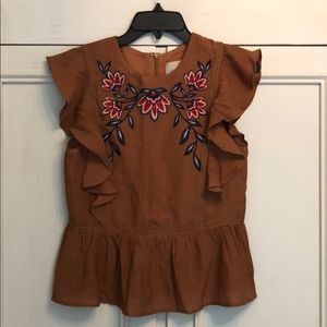 Boem Boutique (Charlotte, NC)Brown/Tan ruffled top